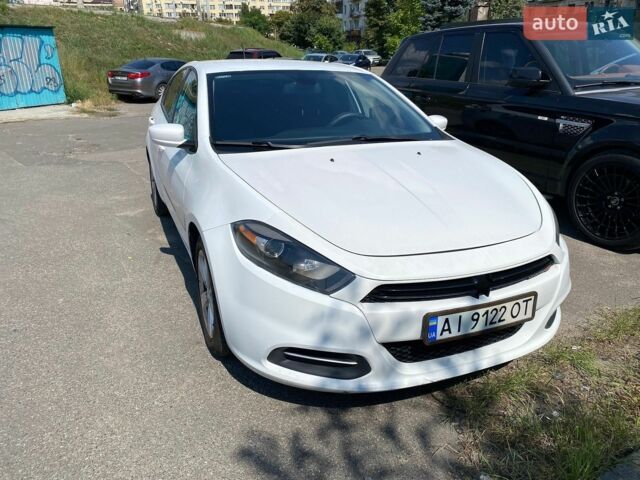 Білий Додж Дарт, об'ємом двигуна 2.36 л та пробігом 241 тис. км за 9100 $, фото 1 на Automoto.ua