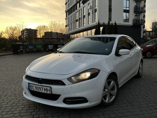 Білий Додж Дарт, об'ємом двигуна 2.4 л та пробігом 204 тис. км за 8800 $, фото 1 на Automoto.ua