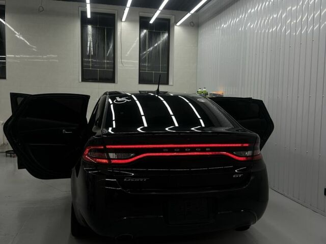 Чорний Додж Дарт, об'ємом двигуна 2.4 л та пробігом 164 тис. км за 8900 $, фото 1 на Automoto.ua