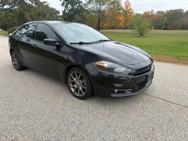 Чорний Додж Дарт, об'ємом двигуна 2 л та пробігом 129 тис. км за 951 $, фото 1 на Automoto.ua