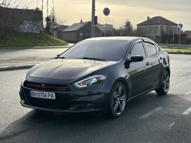 Черный Додж Дарт, объемом двигателя 2.4 л и пробегом 200 тыс. км за 5850 $, фото 1 на Automoto.ua