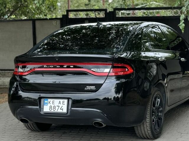 Черный Додж Дарт, объемом двигателя 1.4 л и пробегом 315 тыс. км за 7700 $, фото 1 на Automoto.ua