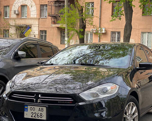 Чорний Додж Дарт, об'ємом двигуна 1.4 л та пробігом 247 тис. км за 7500 $, фото 1 на Automoto.ua