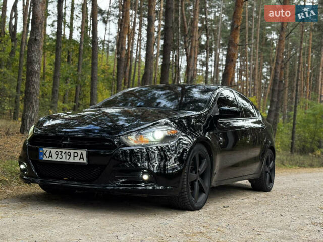 Черный Додж Дарт, объемом двигателя 2.4 л и пробегом 290 тыс. км за 7800 $, фото 1 на Automoto.ua
