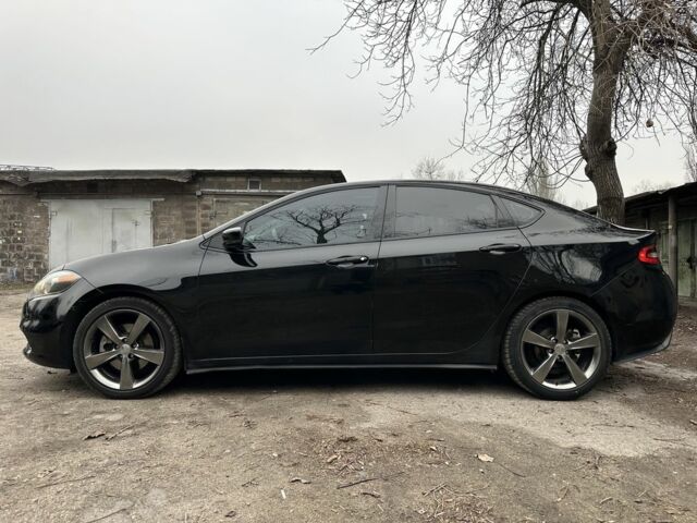 Черный Додж Дарт, объемом двигателя 2.4 л и пробегом 170 тыс. км за 7800 $, фото 1 на Automoto.ua