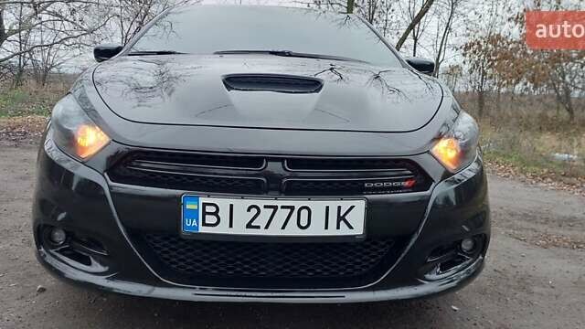 Чорний Додж Дарт, об'ємом двигуна 2.36 л та пробігом 217 тис. км за 10500 $, фото 1 на Automoto.ua