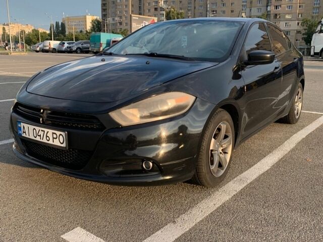Черный Додж Дарт, объемом двигателя 2 л и пробегом 212 тыс. км за 7700 $, фото 1 на Automoto.ua