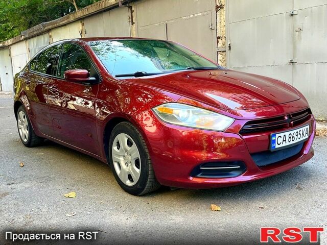 Червоний Додж Дарт, об'ємом двигуна 2 л та пробігом 182 тис. км за 6950 $, фото 1 на Automoto.ua
