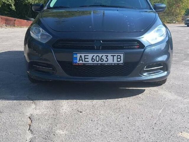 Сірий Додж Дарт, об'ємом двигуна 2 л та пробігом 176 тис. км за 9000 $, фото 1 на Automoto.ua