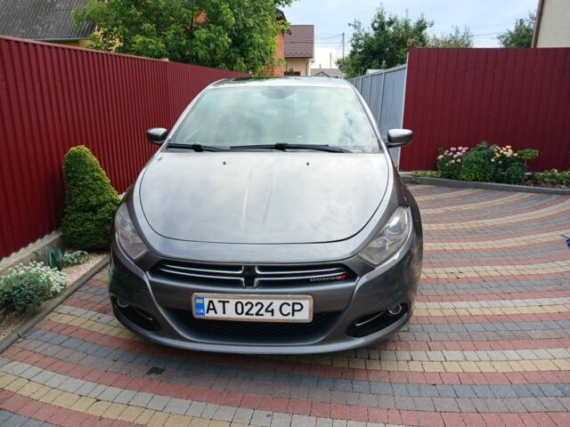 Сірий Додж Дарт, об'ємом двигуна 2 л та пробігом 132 тис. км за 8907 $, фото 1 на Automoto.ua