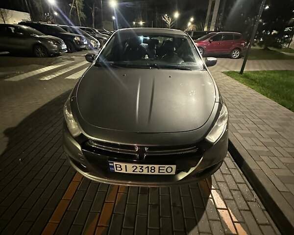 Сірий Додж Дарт, об'ємом двигуна 2 л та пробігом 116 тис. км за 8900 $, фото 1 на Automoto.ua
