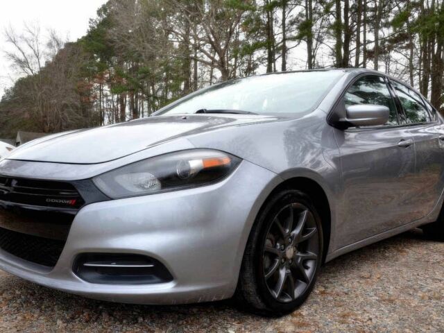 Серый Додж Дарт, объемом двигателя 2 л и пробегом 74 тыс. км за 1000 $, фото 1 на Automoto.ua