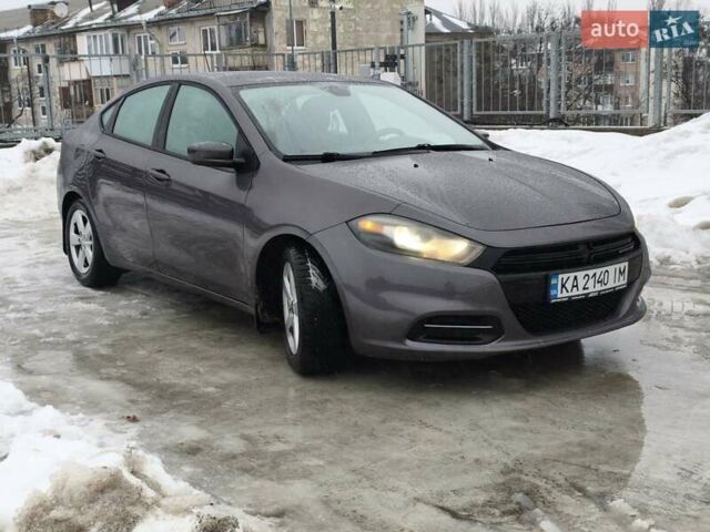 Сірий Додж Дарт, об'ємом двигуна 2.4 л та пробігом 211 тис. км за 8300 $, фото 1 на Automoto.ua