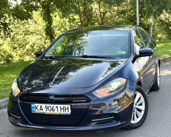 Синий Додж Дарт, объемом двигателя 2.4 л и пробегом 180 тыс. км за 5999 $, фото 1 на Automoto.ua