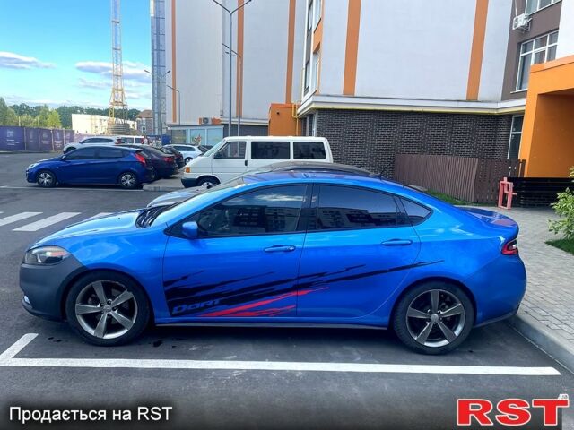 Синий Додж Дарт, объемом двигателя 2.4 л и пробегом 198 тыс. км за 8500 $, фото 1 на Automoto.ua