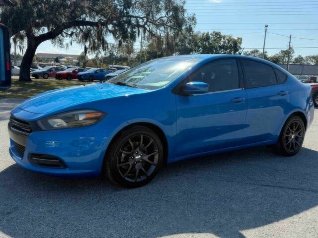 Синій Додж Дарт, об'ємом двигуна 2 л та пробігом 74 тис. км за 1350 $, фото 1 на Automoto.ua