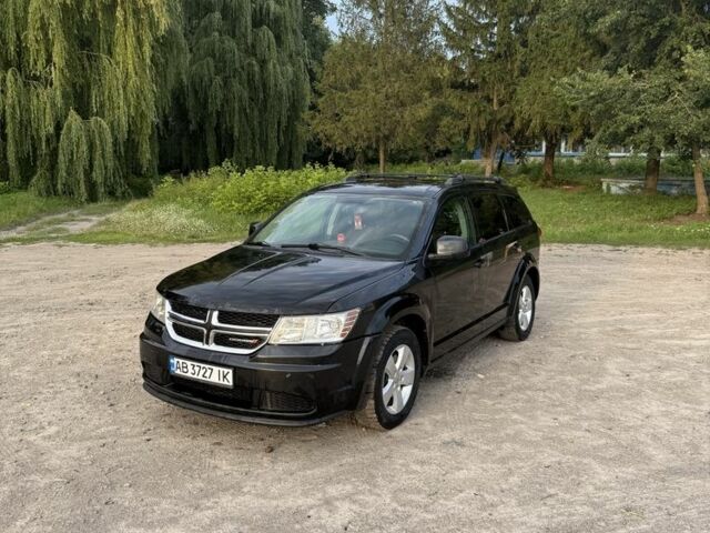 Чорний Додж Інша, об'ємом двигуна 2.4 л та пробігом 255 тис. км за 7000 $, фото 1 на Automoto.ua