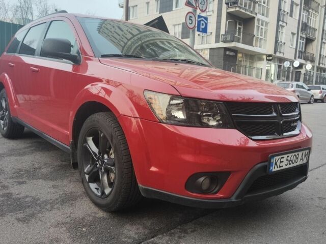 Красный Додж Другая, объемом двигателя 2.4 л и пробегом 77 тыс. км за 13500 $, фото 1 на Automoto.ua