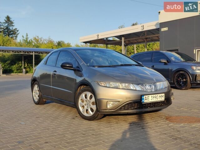 Білий Додж Durango, об'ємом двигуна 3.6 л та пробігом 242 тис. км за 13000 $, фото 1 на Automoto.ua