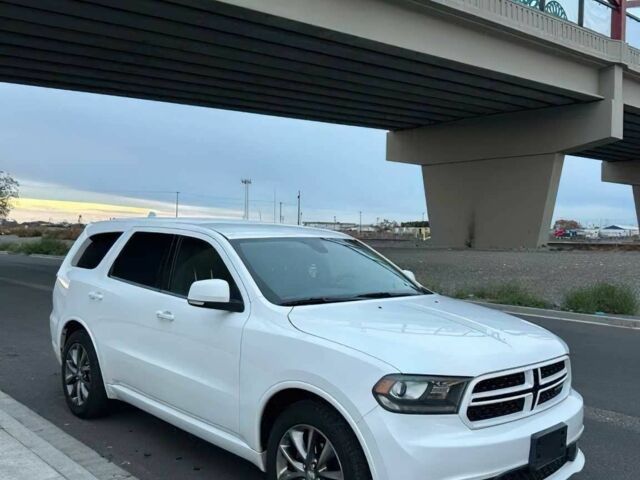 Белый Додж Дюранго, объемом двигателя 3.6 л и пробегом 59 тыс. км за 6500 $, фото 1 на Automoto.ua