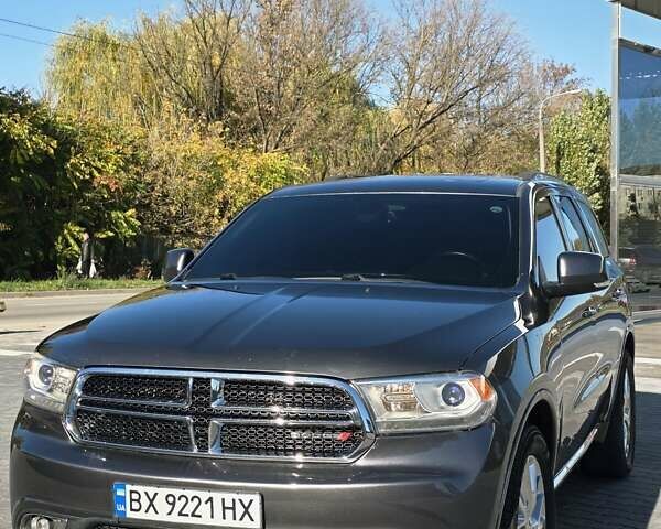Додж Дюранго 2016 в Каменце-Подольском на Automoto.ua Серый Додж Дюранго, объемом двигателя 3.6 л и пробегом 187 тыс. км за 19500 $, фото 1 на Automoto.ua