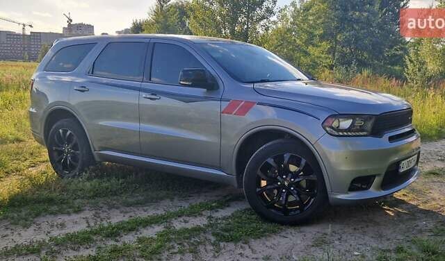 Додж Дюранго 2019 в Киеве на Automoto.ua Серый Додж Дюранго, объемом двигателя 3.61 л и пробегом 110 тыс. км за 25800 $, фото 1 на Automoto.ua