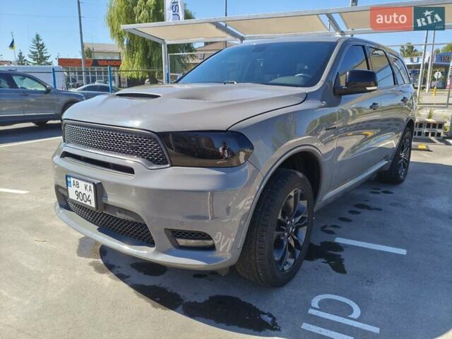 Сірий Додж Durango, об'ємом двигуна 5.65 л та пробігом 217 тис. км за 30000 $, фото 1 на Automoto.ua