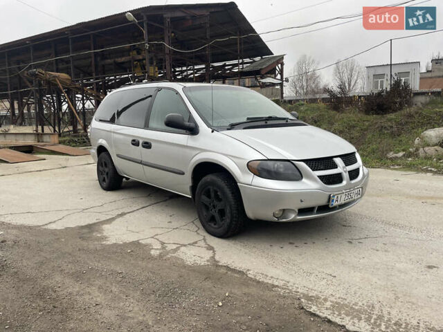 Сірий Додж Гранд Караван, об'ємом двигуна 3.3 л та пробігом 174 тис. км за 4300 $, фото 1 на Automoto.ua