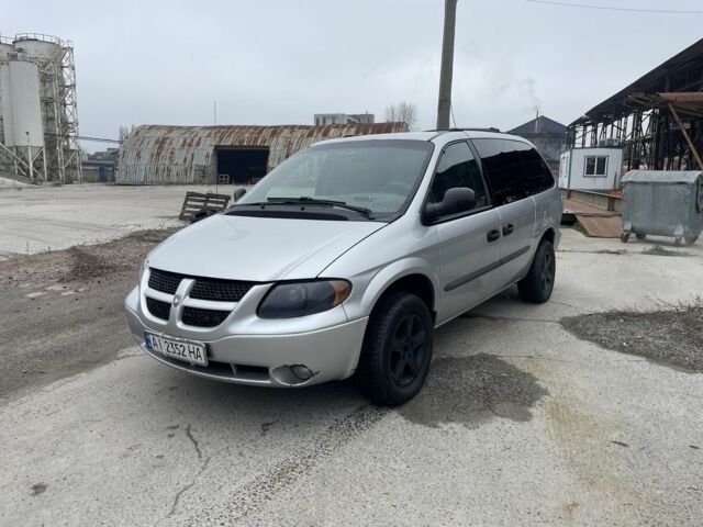 Серый Додж Гранд Караван, объемом двигателя 3.3 л и пробегом 174 тыс. км за 4100 $, фото 1 на Automoto.ua