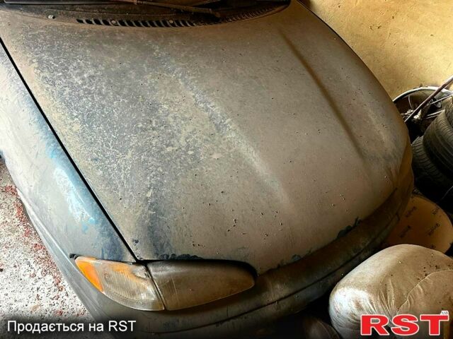 Додж Интрепид, объемом двигателя 3.5 л и пробегом 200 тыс. км за 1900 $, фото 1 на Automoto.ua