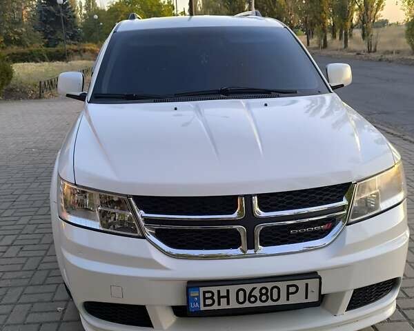 Білий Додж Джорні, об'ємом двигуна 2.4 л та пробігом 280 тис. км за 10500 $, фото 1 на Automoto.ua