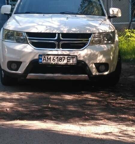 Білий Додж Джорні, об'ємом двигуна 3.6 л та пробігом 142 тис. км за 11200 $, фото 1 на Automoto.ua