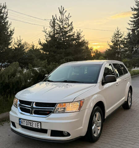 Білий Додж Джорні, об'ємом двигуна 3.6 л та пробігом 179 тис. км за 10800 $, фото 1 на Automoto.ua
