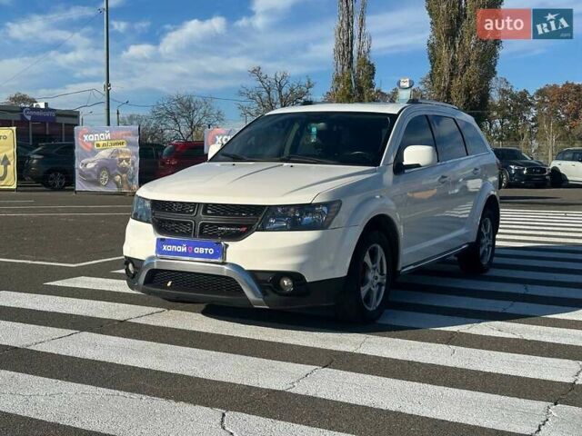 Білий Додж Джорні, об'ємом двигуна 2.36 л та пробігом 200 тис. км за 11900 $, фото 1 на Automoto.ua