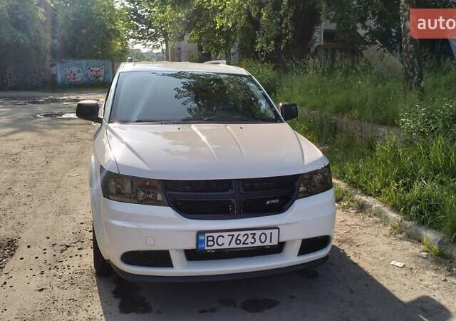 Білий Додж Джорні, об'ємом двигуна 2.36 л та пробігом 105 тис. км за 11300 $, фото 1 на Automoto.ua