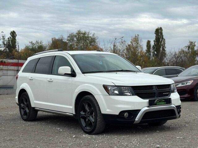 Додж Джорни 2019 в Кривом Роге на Automoto.ua Белый Додж Джорни, объемом двигателя 3.6 л и пробегом 59 тыс. км за 16499 $, фото 1 на Automoto.ua