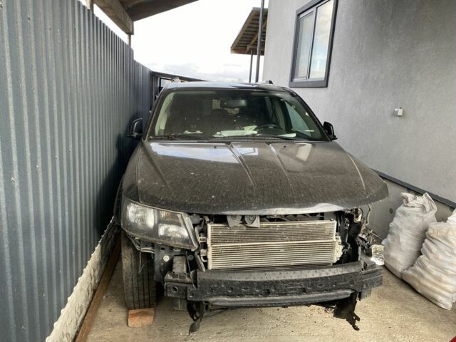 Черный Додж Джорни, объемом двигателя 0 л и пробегом 218 тыс. км за 6000 $, фото 1 на Automoto.ua