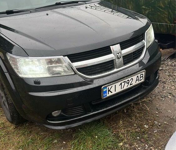 Чорний Додж Джорні, об'ємом двигуна 2 л та пробігом 281 тис. км за 7900 $, фото 1 на Automoto.ua