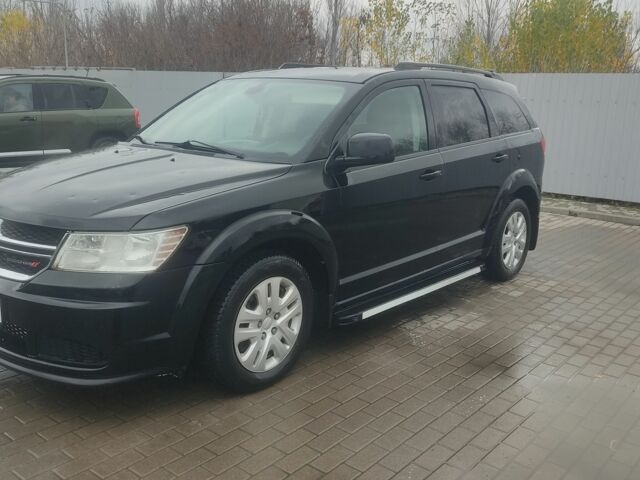 Черный Додж Джорни, объемом двигателя 2 л и пробегом 236 тыс. км за 8950 $, фото 1 на Automoto.ua