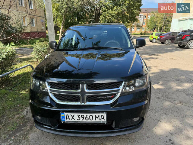 Черный Додж Джорни, объемом двигателя 2.4 л и пробегом 290 тыс. км за 9500 $, фото 1 на Automoto.ua