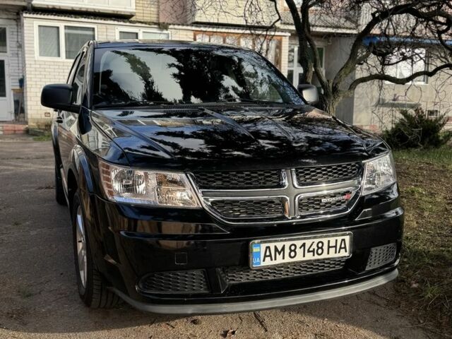 Черный Додж Джорни, объемом двигателя 2.4 л и пробегом 151 тыс. км за 10000 $, фото 1 на Automoto.ua