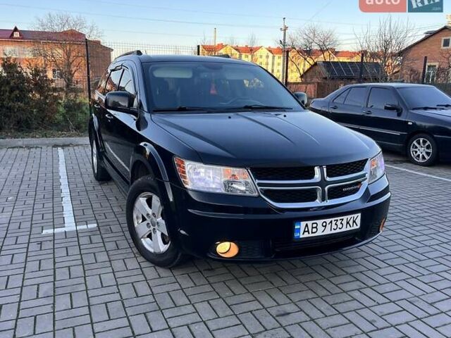 Черный Додж Джорни, объемом двигателя 2.36 л и пробегом 182 тыс. км за 11200 $, фото 1 на Automoto.ua