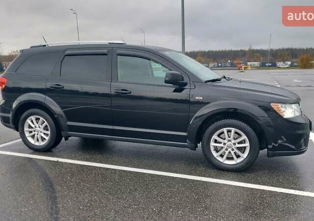 Черный Додж Джорни, объемом двигателя 2.36 л и пробегом 218 тыс. км за 9699 $, фото 1 на Automoto.ua