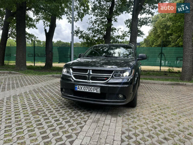 Чорний Додж Джорні, об'ємом двигуна 2.4 л та пробігом 241 тис. км за 9500 $, фото 1 на Automoto.ua