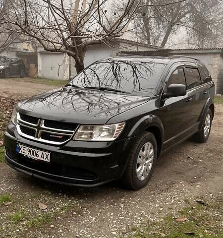 Черный Додж Джорни, объемом двигателя 2.36 л и пробегом 186 тыс. км за 13200 $, фото 1 на Automoto.ua