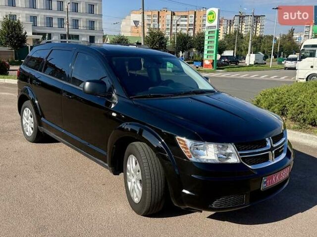 Чорний Додж Джорні, об'ємом двигуна 2.4 л та пробігом 196 тис. км за 10400 $, фото 1 на Automoto.ua