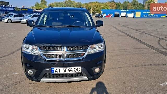Черный Додж Джорни, объемом двигателя 2.4 л и пробегом 96 тыс. км за 12300 $, фото 1 на Automoto.ua