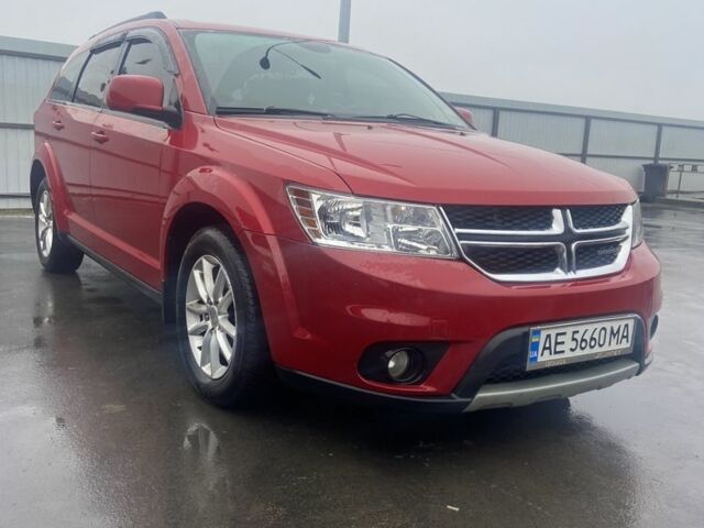 Красный Додж Джорни, объемом двигателя 2.4 л и пробегом 240 тыс. км за 10700 $, фото 1 на Automoto.ua