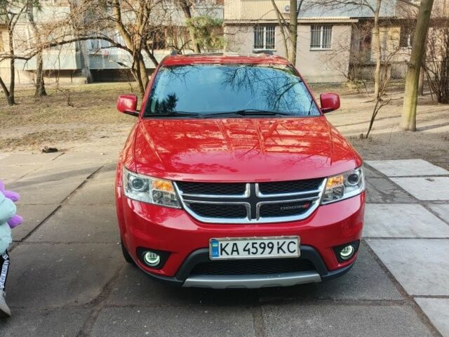 Красный Додж Джорни, объемом двигателя 3.6 л и пробегом 175 тыс. км за 14500 $, фото 1 на Automoto.ua