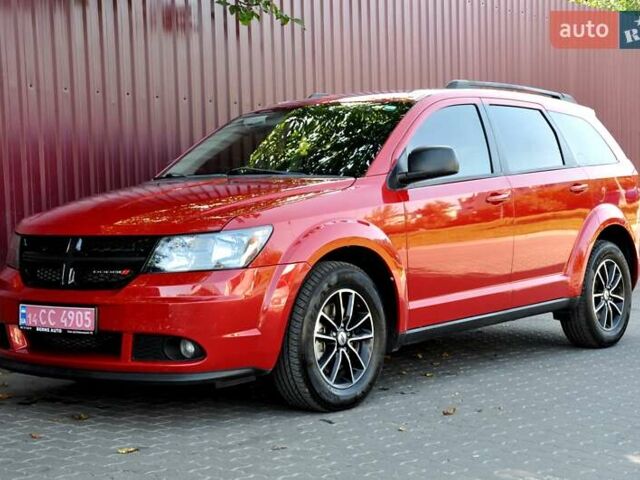 Красный Додж Джорни, объемом двигателя 2.36 л и пробегом 90 тыс. км за 10500 $, фото 1 на Automoto.ua